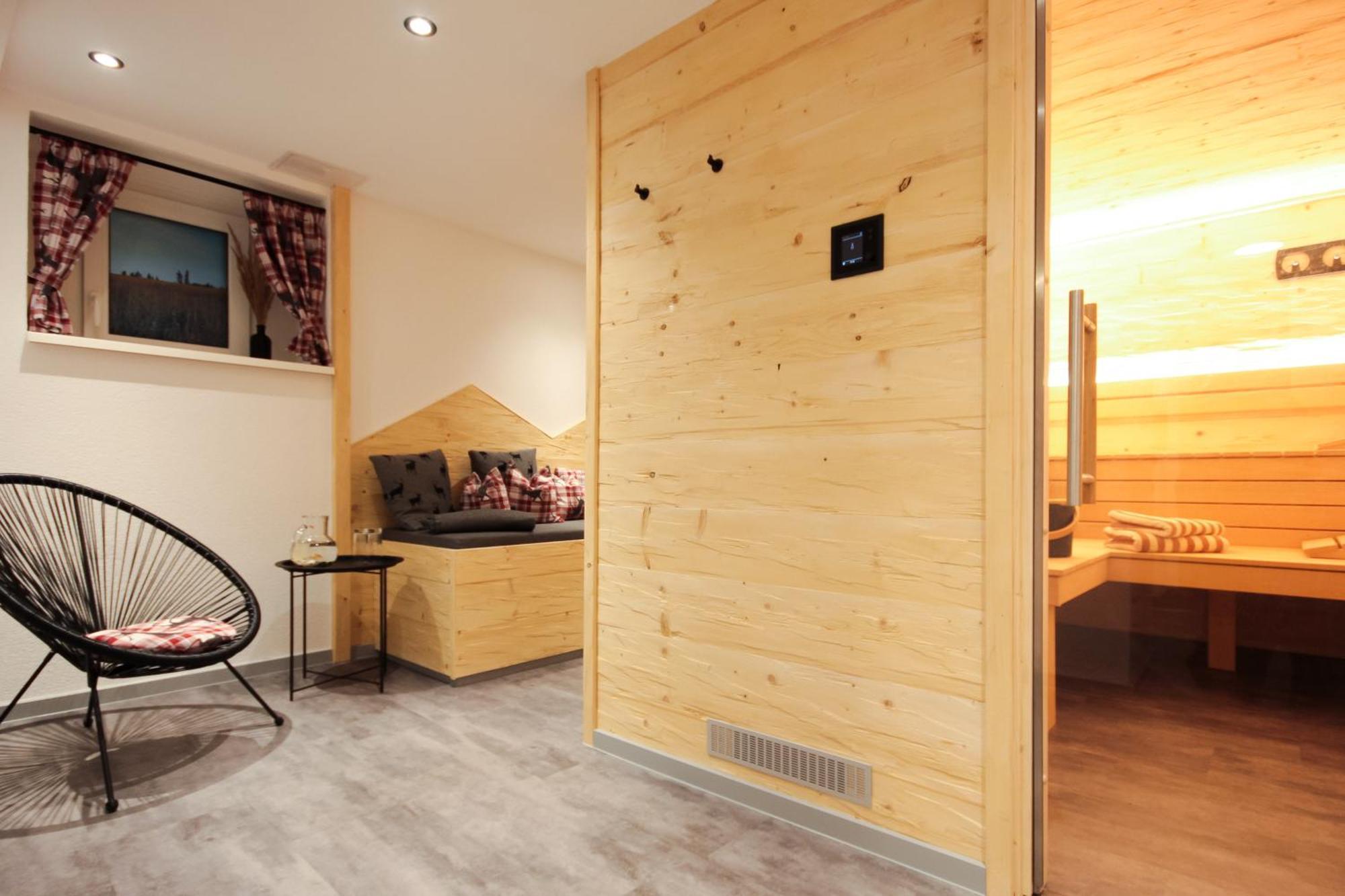 Haus Am Berg - Pension Direkt Am Skihang Обервиезентал Екстериор снимка